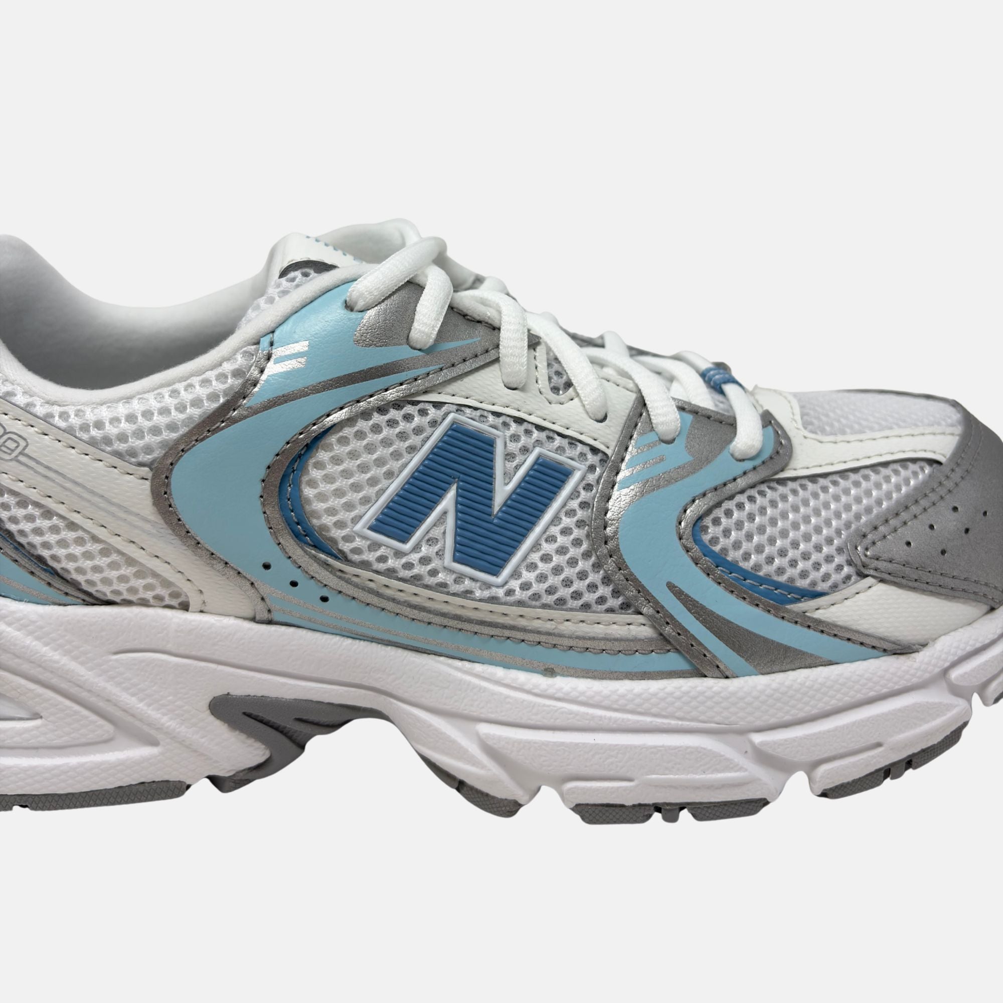 New Balance 530